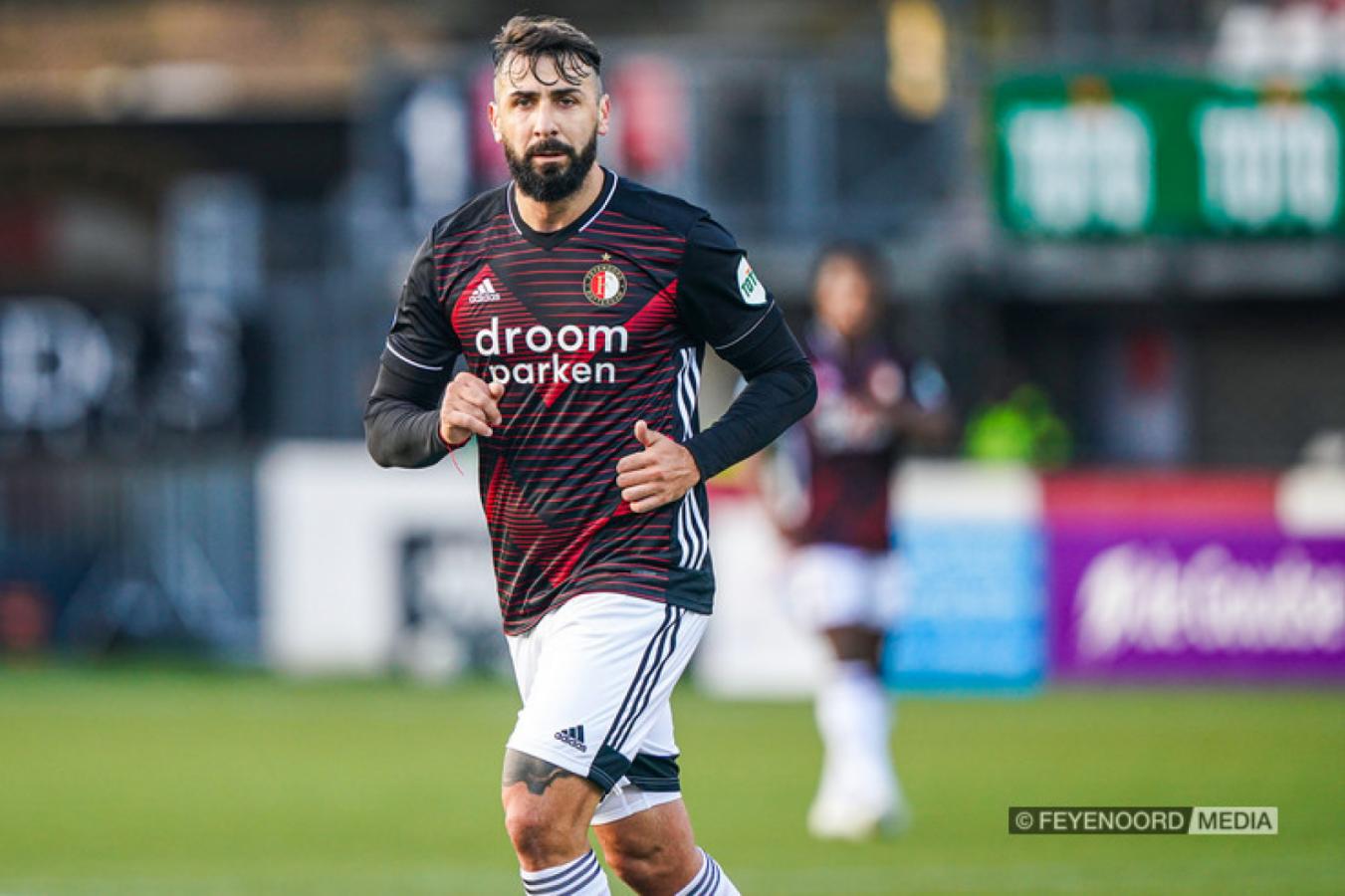 Imagen Pratto debutó con la camiseta de Feyenoord