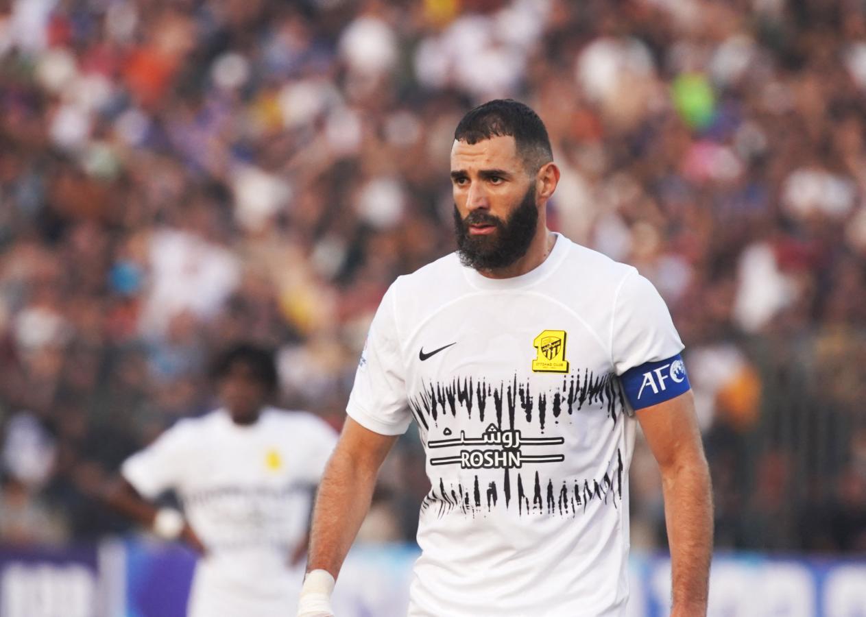 Imagen Karim Benzema vistiendo la camiseta de Al Ittihad.