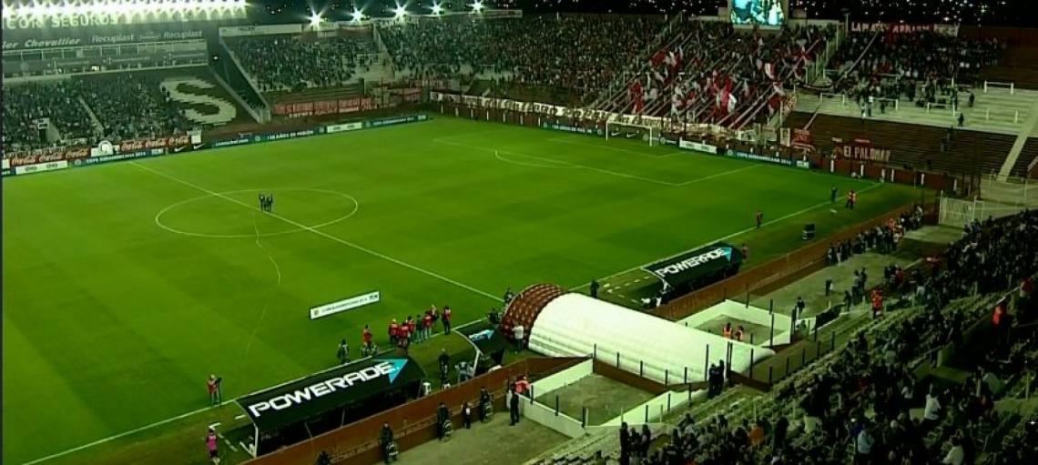 Imagen Los hinchas de River podrán llenar la tribuna visitante de la cancha de Lanús