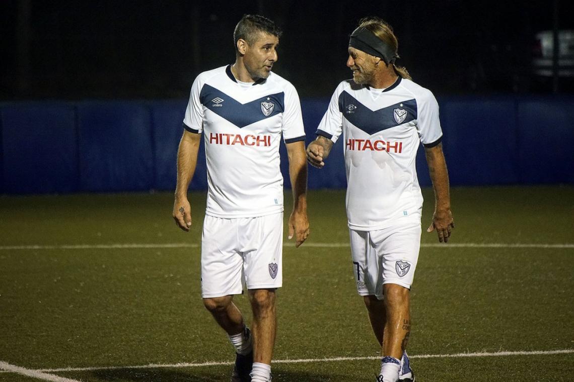 Imagen El Lobo Corodne, jugando para el Senior de Vélez.