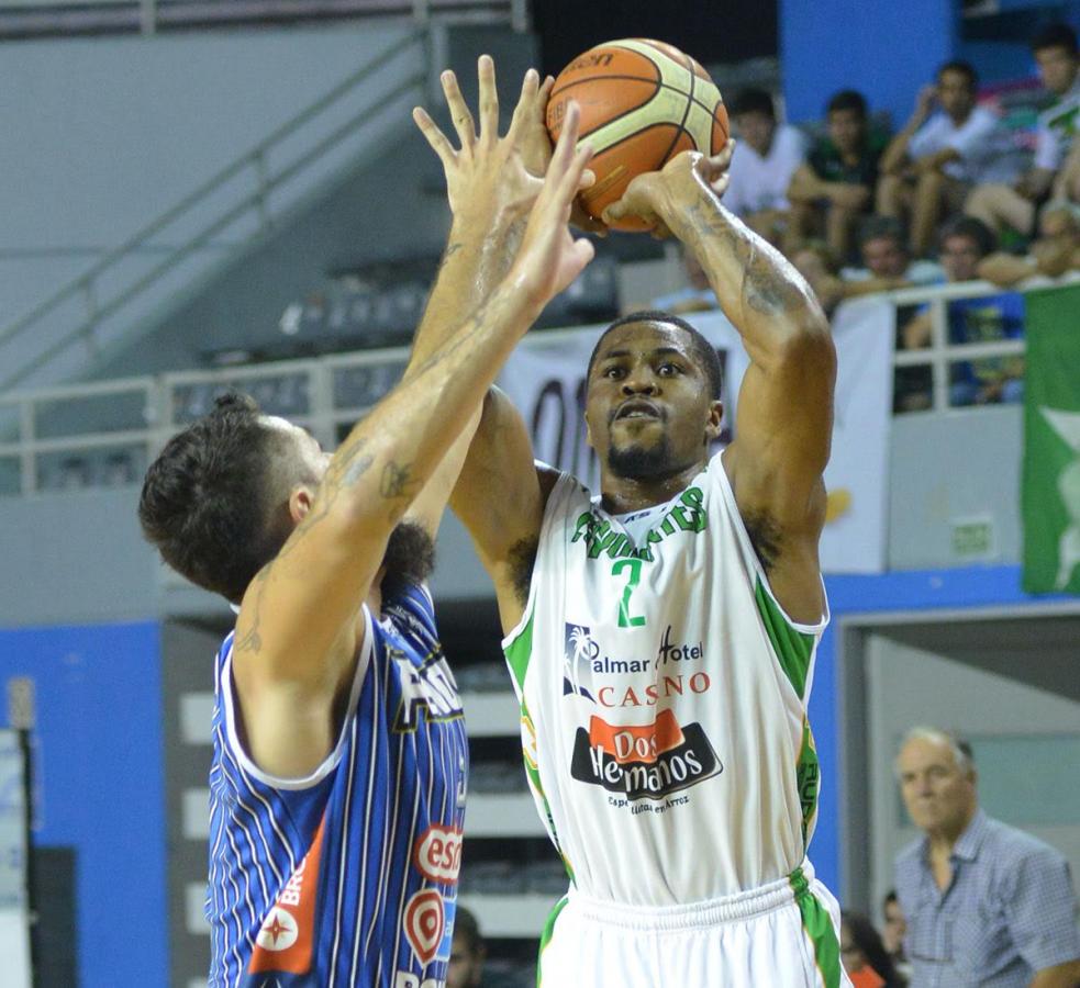 Imagen Dar Tucker, MVP de la temporada.