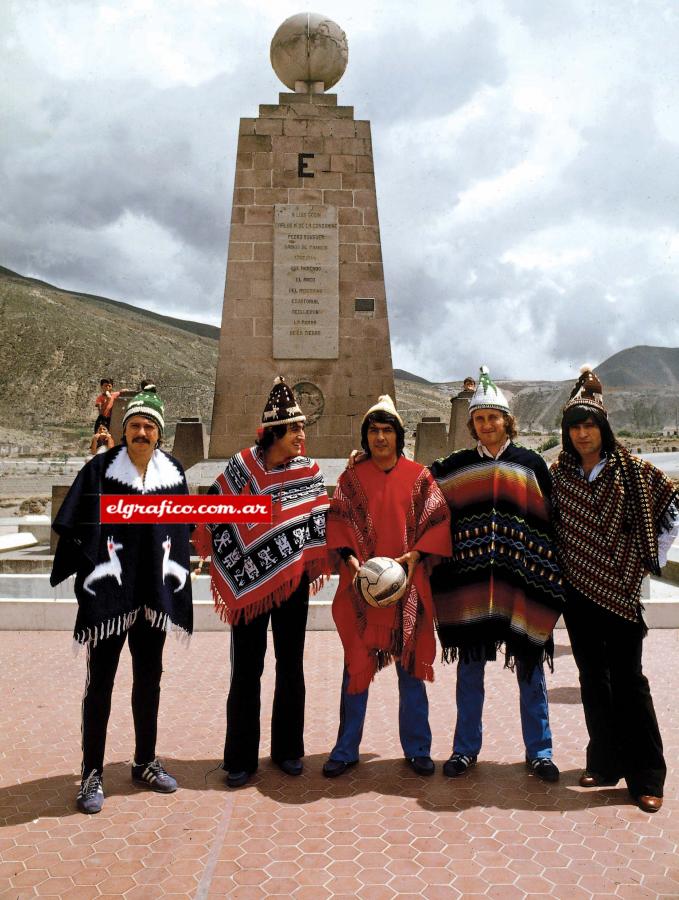 Imagen Larrrosa, Alonso, Ruben Galvan, Pagnanini y Ortiz en el ecuador