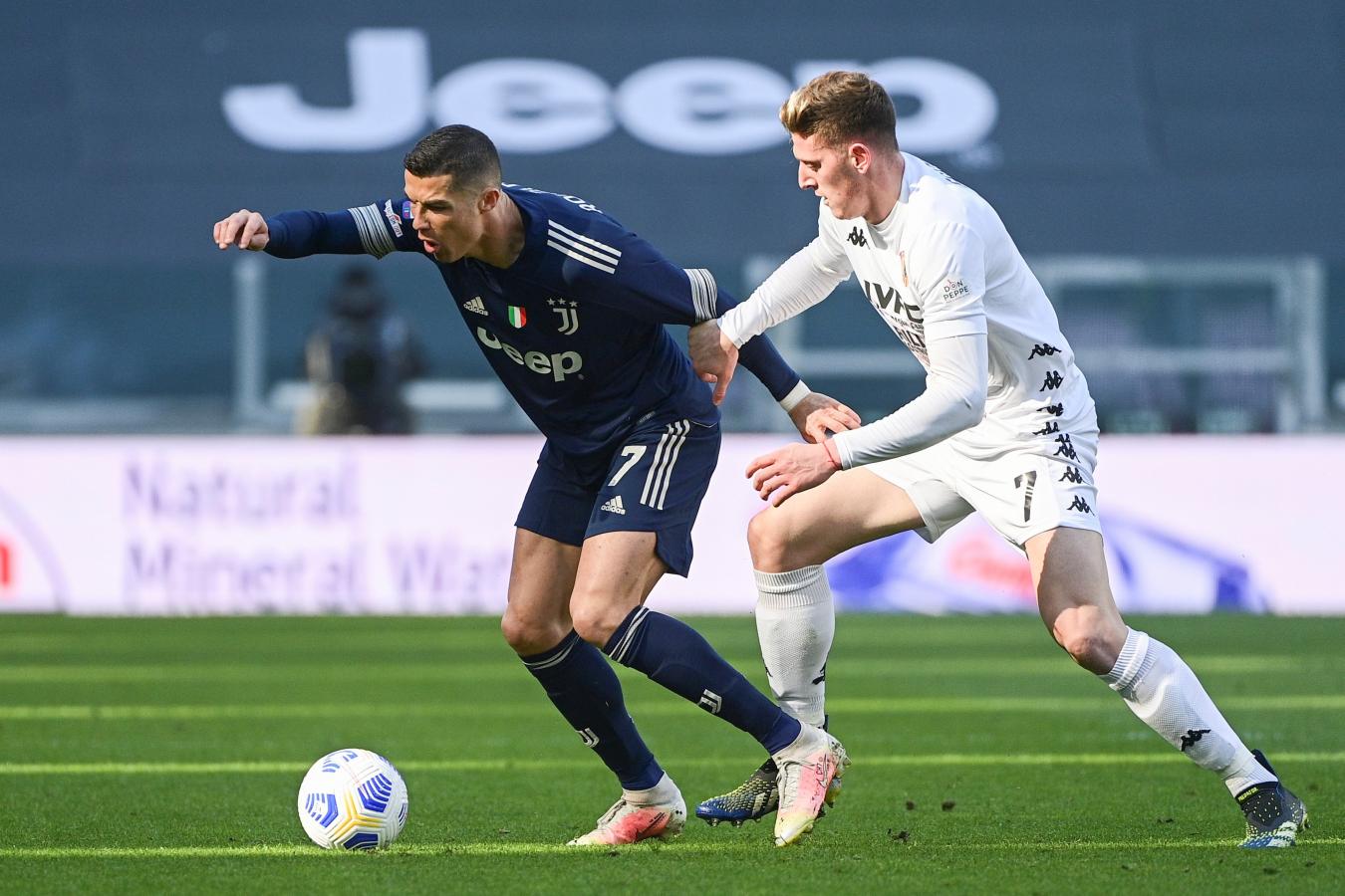 Imagen Gaich vs. Cristiano Ronaldo. Una tarde mágica para el delantero argentino.