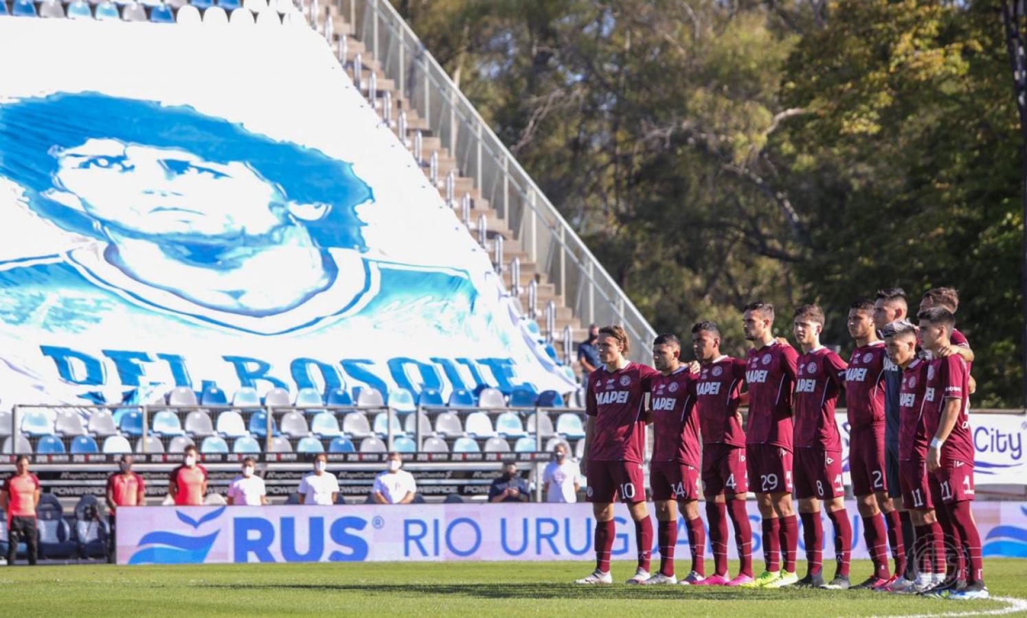 Imagen Diego Eterno. Lanús