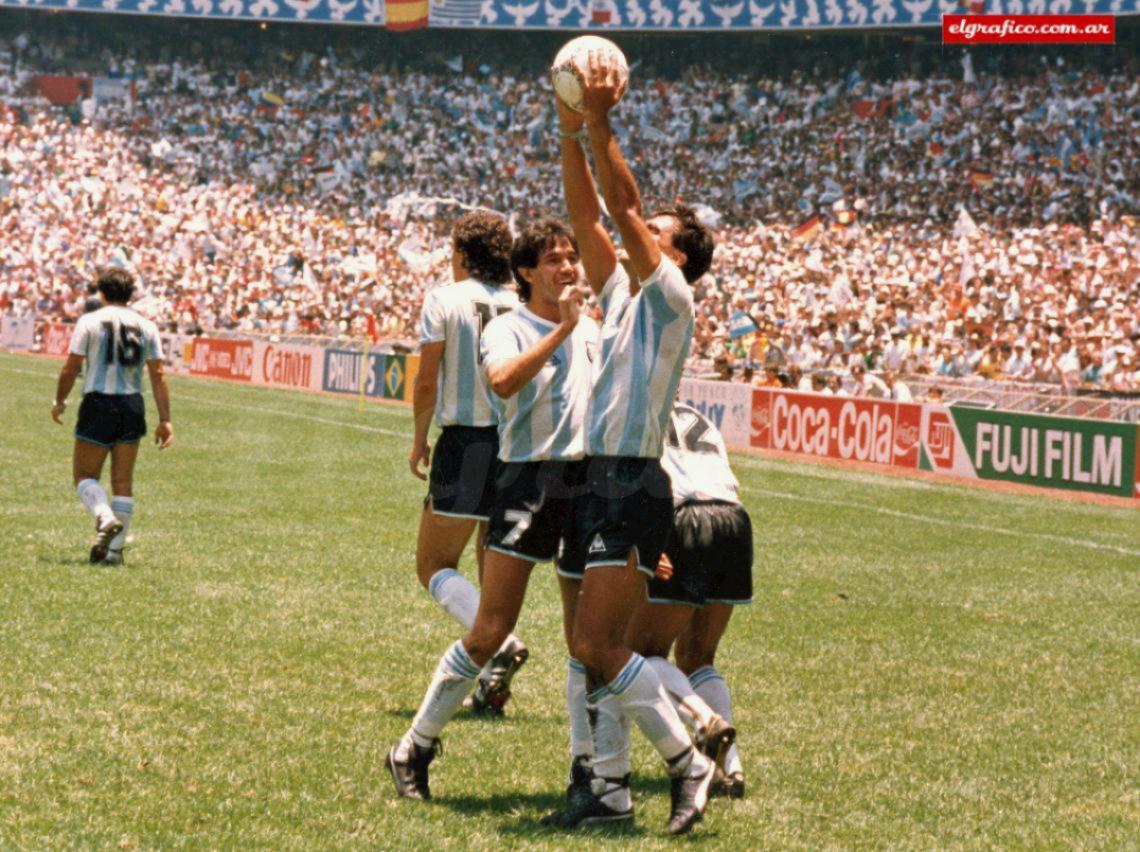 Imagen Brown celebra sul en la final frente a Alemania, fue el primero