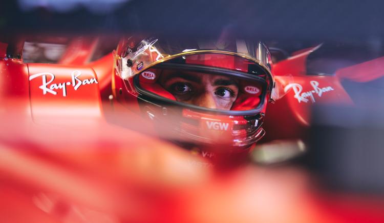 Imagen de Carlos Sainz Jr. planifica su última temporada con Ferrari