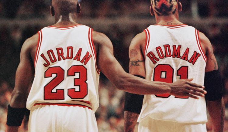 Imagen de Subastan la mítica camiseta 23 de Michael Jordan