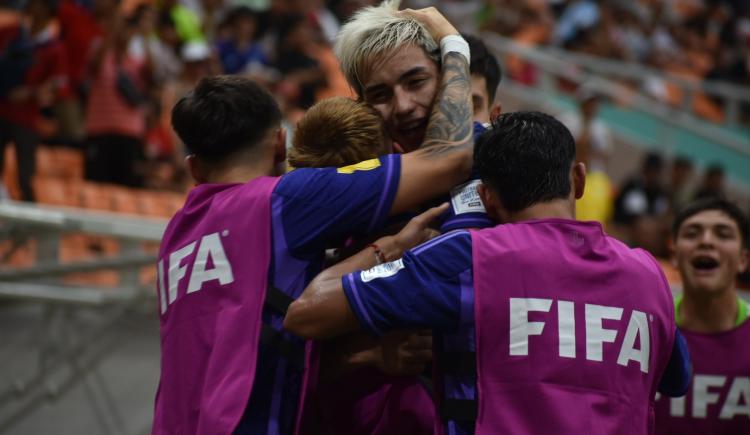 Imagen de El sueño de Argentina Sub-17 sigue en pie: goleada y clasificación