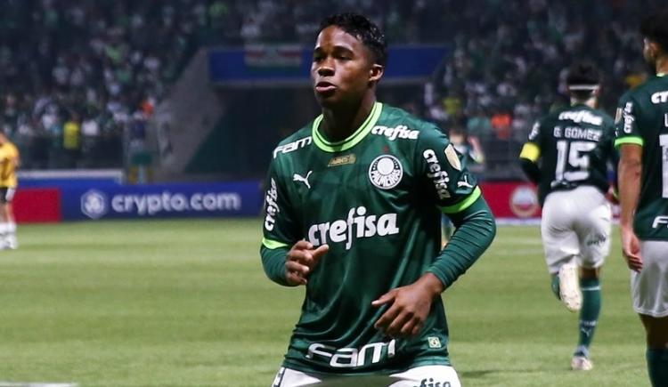 Imagen de Palmeiras, con un jugador deprimido antes del cruce ante Boca