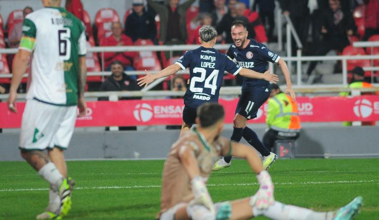 Imagen de Así fue el primer gol de Santi López en la Primera de Independiente