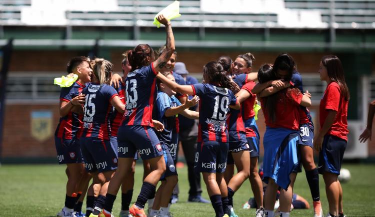 Imagen de Todos los clubes campeones del fútbol femenino en Argentina