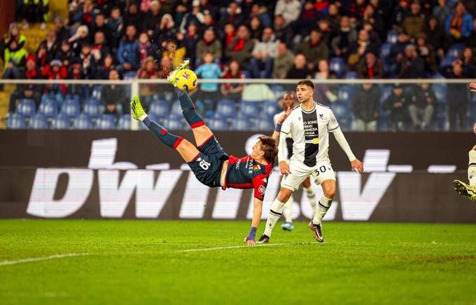 Imagen de El espectacular golazo de chilena de Mateo Retegui