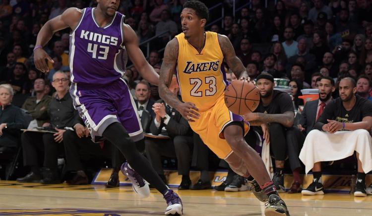 Imagen de Los Lakers cambiaron la gerencia e hicieron su primer traspaso