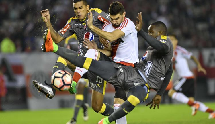 Imagen de River no pudo ante el DIM en el Monumental