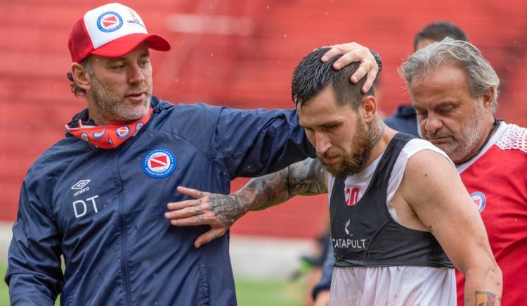 Imagen de GABRIEL MILITO DEBUTÓ CON UNA VICTORIA