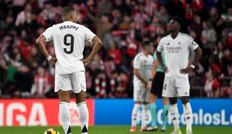 Imagen de Mbappé y otra noche para el olvido: erró un penal en la derrota de Real Madrid