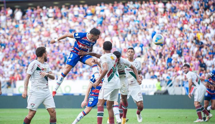 Imagen de Fluminense, una sombra del campeón de América: perdió nuevamente y sigue último