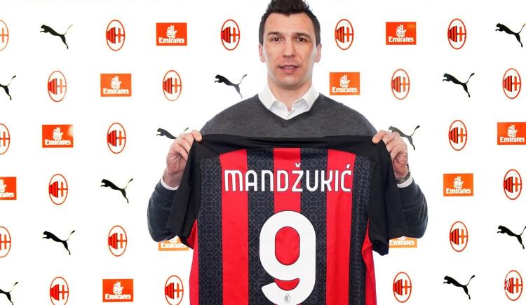 Imagen de EL MILAN PRESENTÓ A MARIO MANDZUKIC