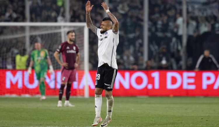 Imagen de El Rey puso paños fríos: Arturo Vidal aclaró sus dichos tras chicanear a River