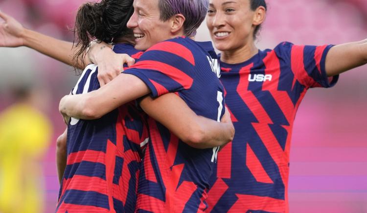 Imagen de FÚTBOL FEMENINO: ESTADOS UNIDOS SE QUEDÓ CON EL BRONCE