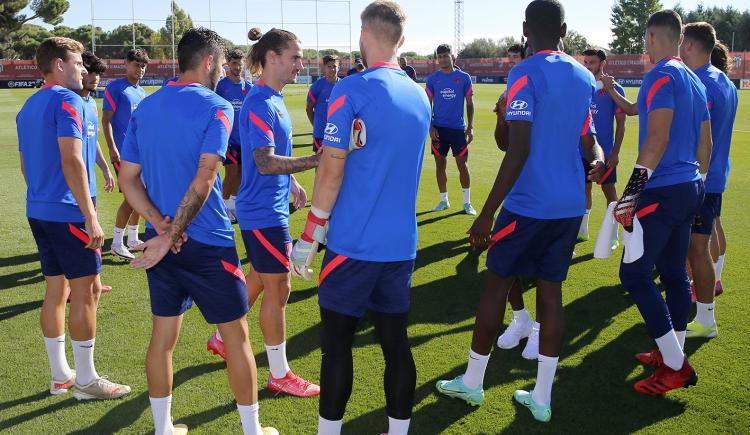 Imagen de GRIEZMANN TUVO SU PRIMER ENTRENAMIENTO EN ATLÉTICO DE MADRID