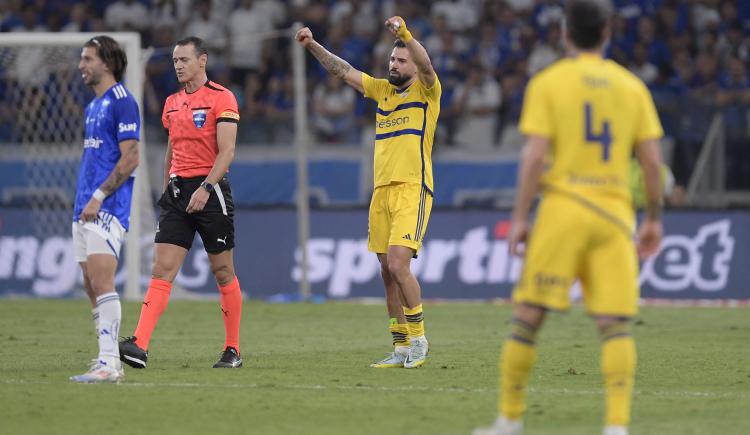 Imagen de El gol de Milton Giménez que silenció el Mineirao