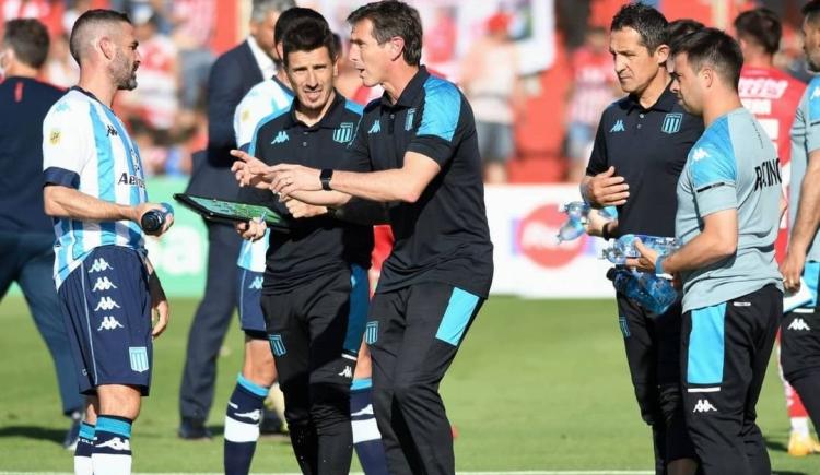 Imagen de ÚBEDA SE DESPIDIÓ DEL PLANTEL DE RACING