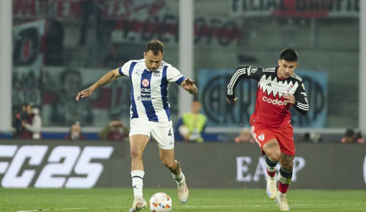 Imagen de La Supercopa entre River y Talleres se jugaría en Fecha FIFA: qué equipo tendría más bajas