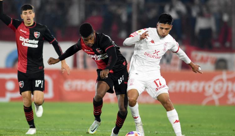 Imagen de Huracán empató con Newell's y sigue sin poder ganar en la era Battaglia